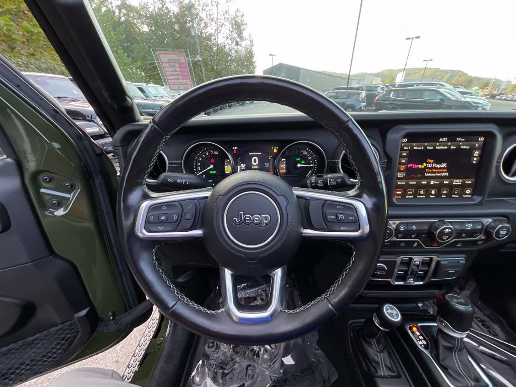 Used 2023 Jeep Wrangler Unlimited Sahara w/ Cold Weather Group AWD/4WD image 11