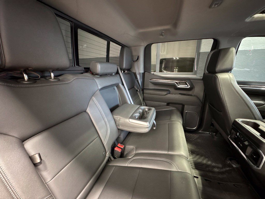 Used 2023 Chevrolet Silverado 1500 LTZ w/ LTZ Premium Package AWD/4WD image 26
