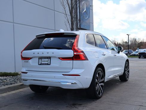 Used 2023 Volvo XC60 T8 Ultimate w/ Climate Package AWD/4WD image 5