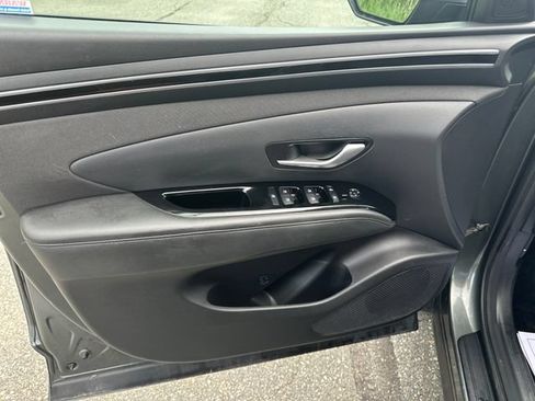 Certified 2023 Hyundai Tucson SEL AWD/4WD image 10
