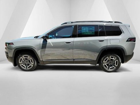 New 2026 Jeep Cherokee Laredo AWD/4WD image 4