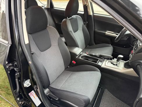 Used 2009 Subaru Impreza Outback Sport image 11
