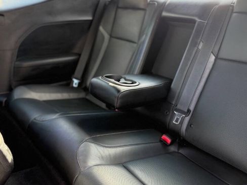 Used 2015 Dodge Challenger SXT Plus w/ Technology Group RWD image 13