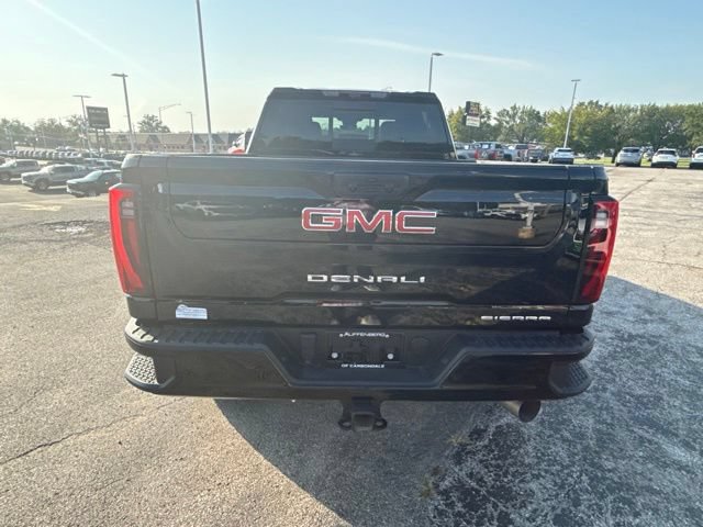 Used 2024 GMC Sierra 2500 Denali w/ Denali Reserve Package AWD/4WD image 4