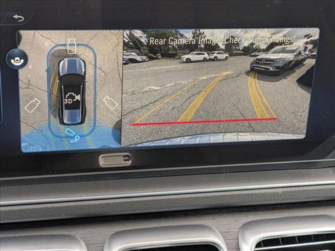 New 2025 Mercedes-Benz GLS 580 4MATIC image 12