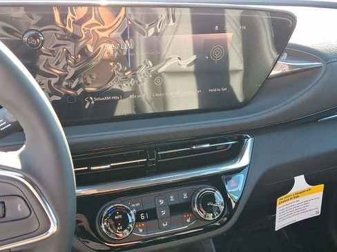 New 2025 Buick Envista Sport Touring w/ Convenience I Package image 8