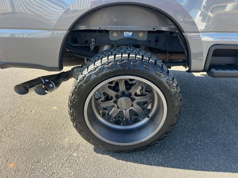 Used 2023 Ford F250 Lariat w/ Lariat Ultimate Package image 12