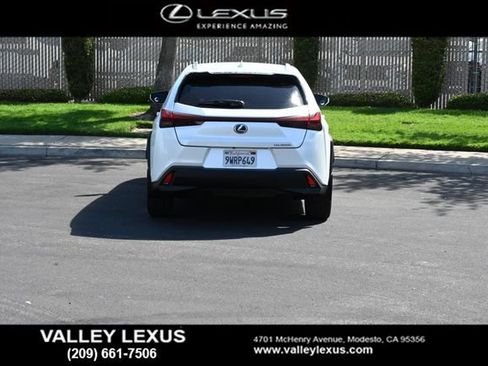 Certified 2025 Lexus UX 300h FWD w/ Accessory Package (Z2) image 5