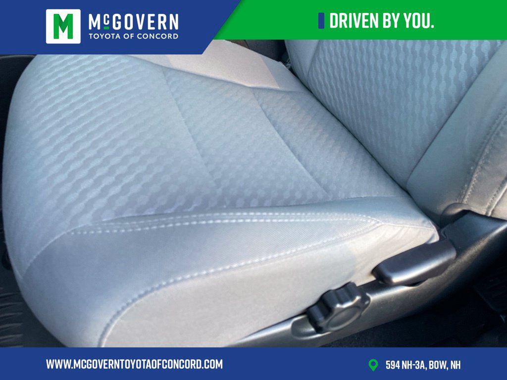 Used 2022 Toyota Tacoma SR AWD/4WD image 11