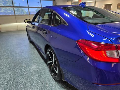 Used 2020 Honda Accord Sport image 10