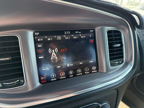 Used 2019 Dodge Charger R/T w/ Plus Group RWD image 15