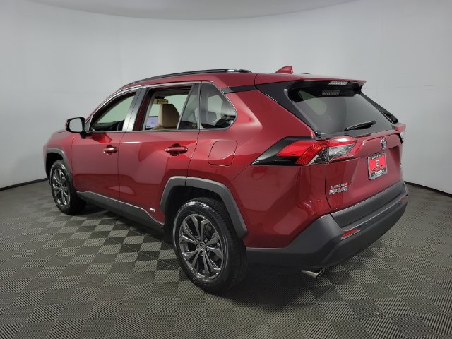 Used 2025 Toyota RAV4 XLE Premium w/ Weather Package AWD/4WD image 5