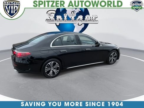 Used 2024 Mercedes-Benz E 350 4MATIC Sedan image 2