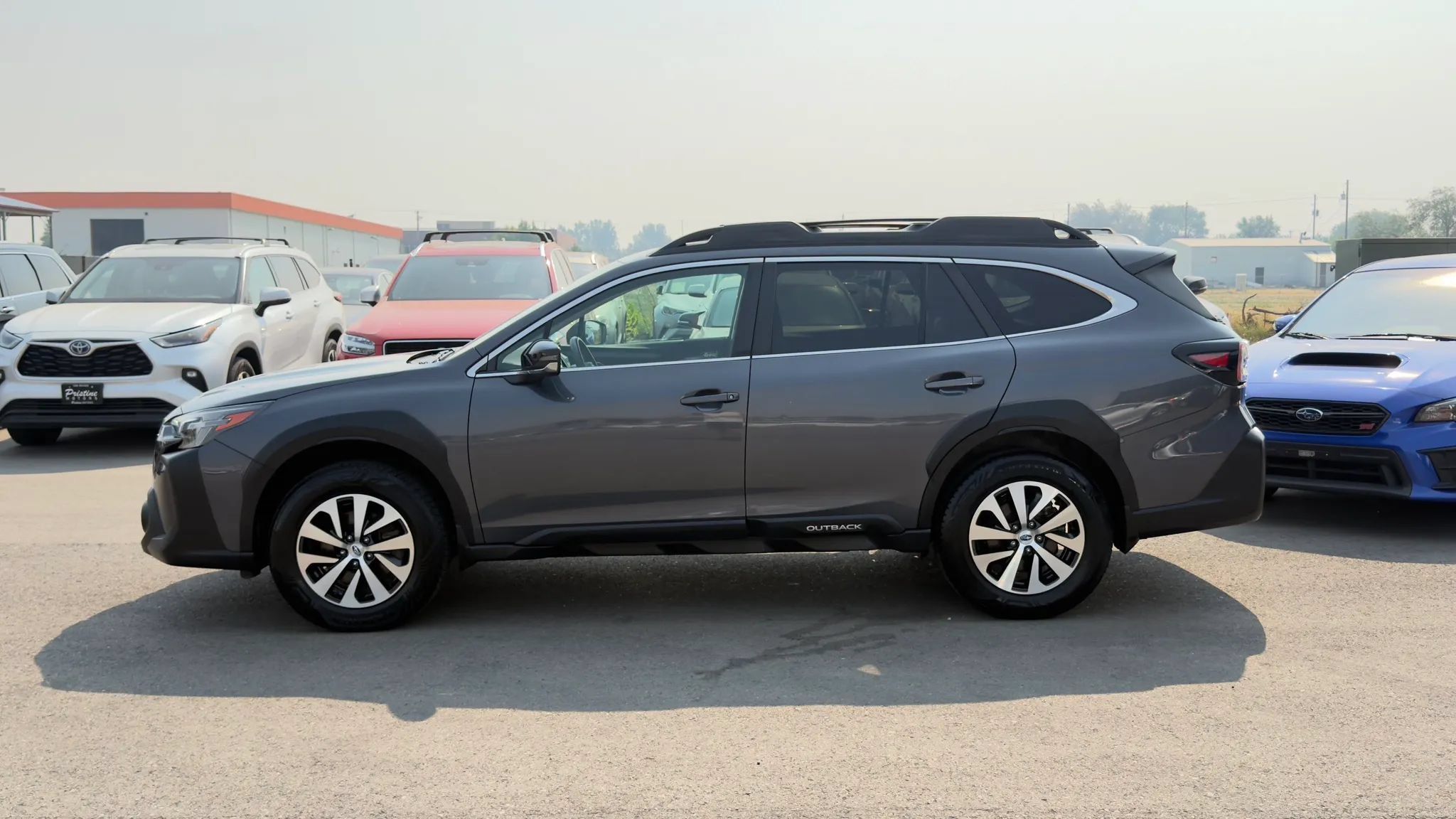 Used 2024 Subaru Outback Premium AWD/4WD image 8