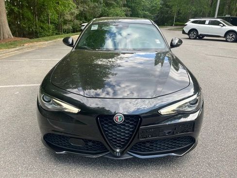 Used 2021 Alfa Romeo Giulia Ti Sport image 3