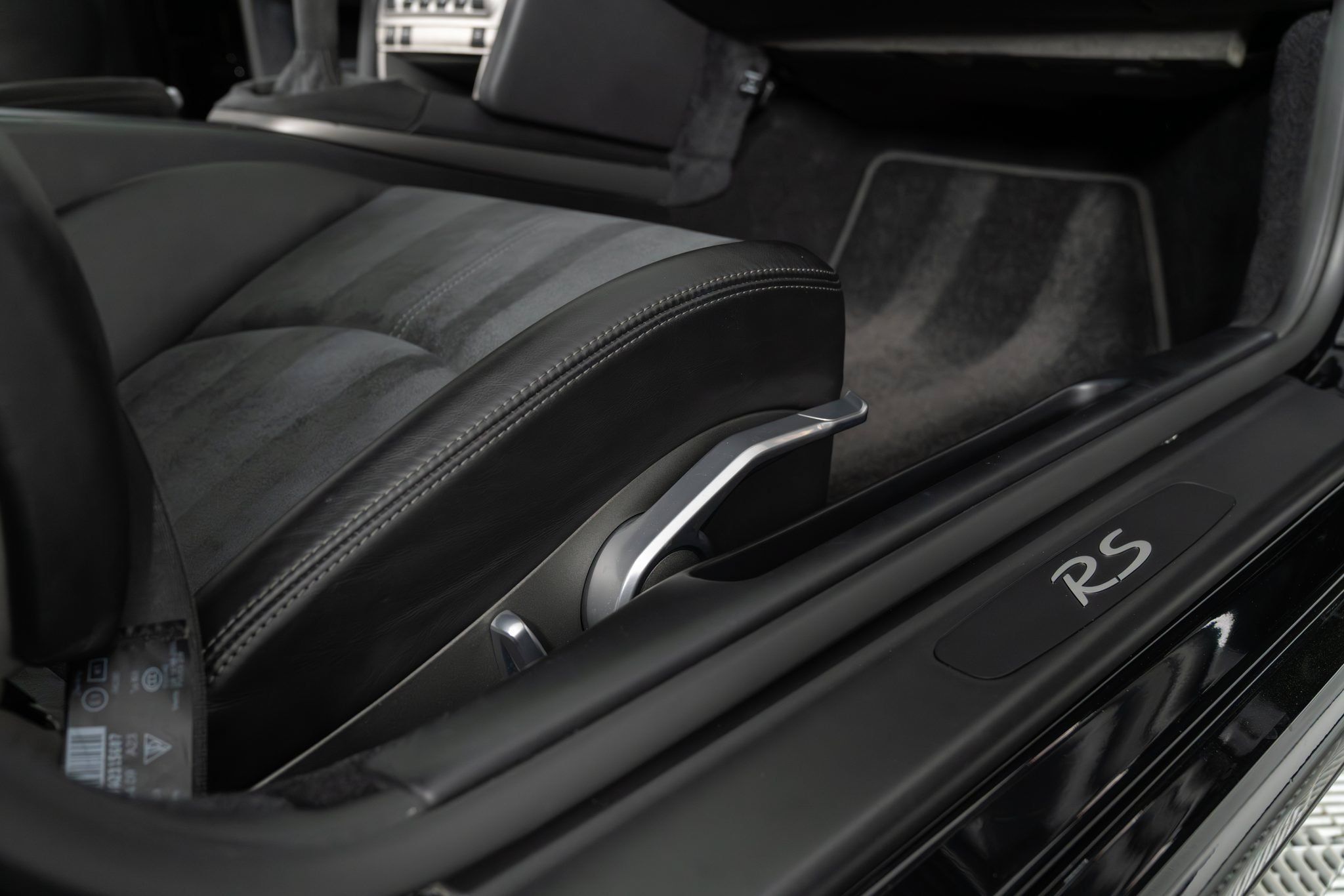 Used 2007 Porsche 911 GT3 RS RWD image 13