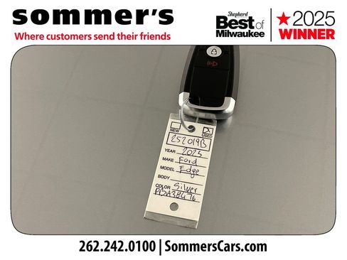 Used 2023 Ford Edge SEL image 24