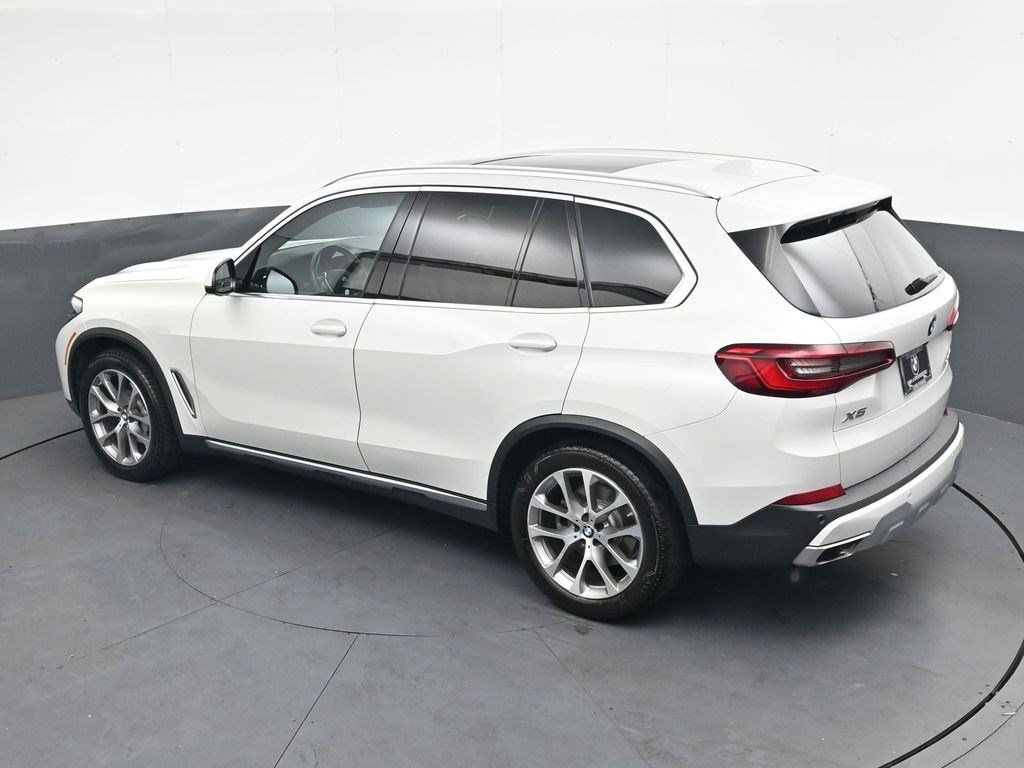 Used 2019 BMW X5 xDrive40i w/ Convenience Package AWD/4WD image 22