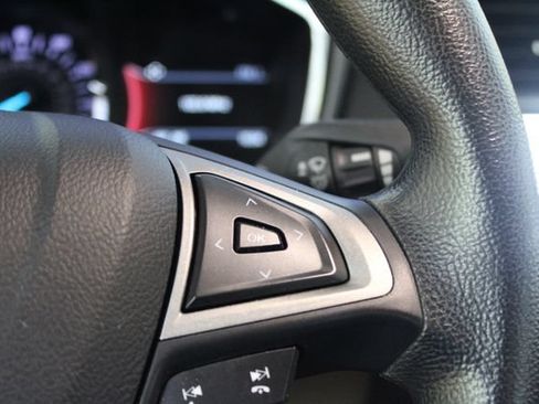 Used 2020 Ford Fusion SE w/ Fleet SE Value Package FWD image 20