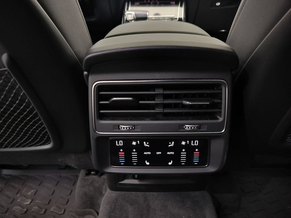 Used 2022 Audi Q7 3.0T Premium Plus AWD/4WD image 20