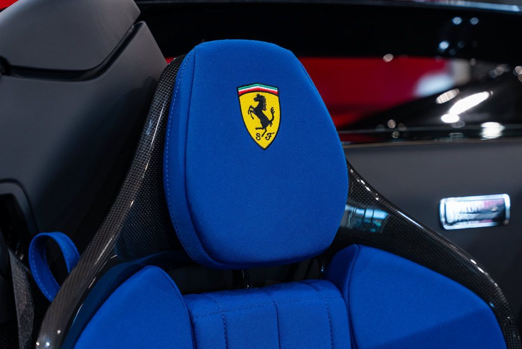 Used 2025 Ferrari 296 GTS RWD image 23