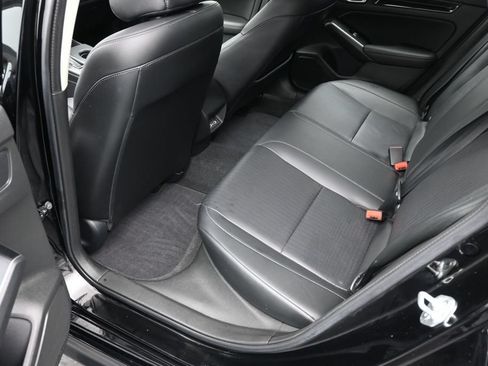 Used 2023 Honda Civic Touring image 16