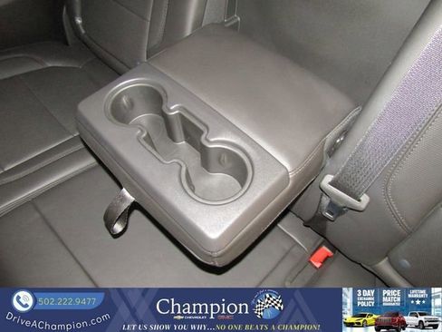 Used 2021 Chevrolet Silverado 1500 High Country image 24