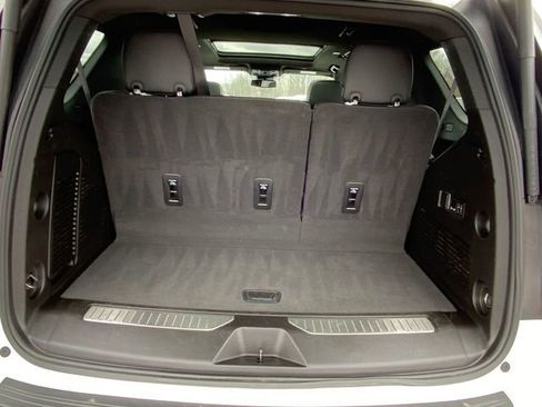 Certified 2024 GMC Yukon Denali image 28