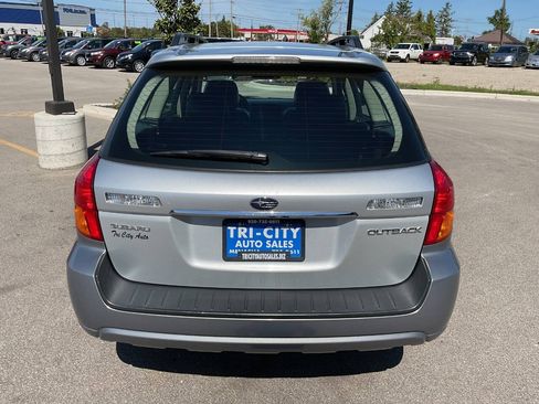 Used 2006 Subaru Outback 2.5i Limited AWD/4WD image 6
