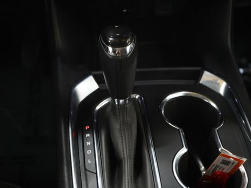 Used 2018 Chevrolet Traverse LT w/ LPO, Floor Liner Package image 21