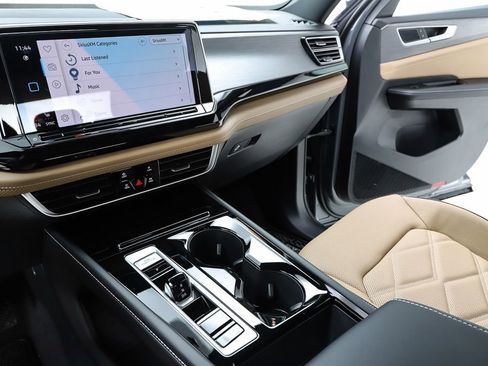 New 2026 Volkswagen Atlas Cross Sport SE image 23