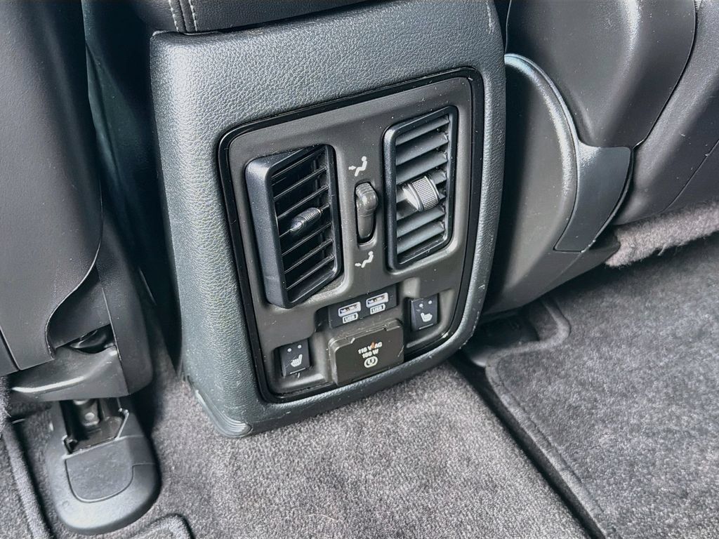 Used 2022 Dodge Durango GT AWD/4WD image 24