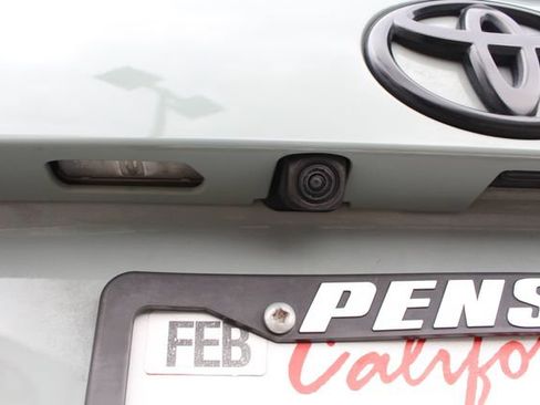 Certified 2022 Toyota RAV4 XLE FWD image 21