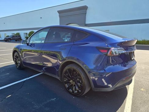 Used 2020 Tesla Model Y Long Range AWD/4WD image 20