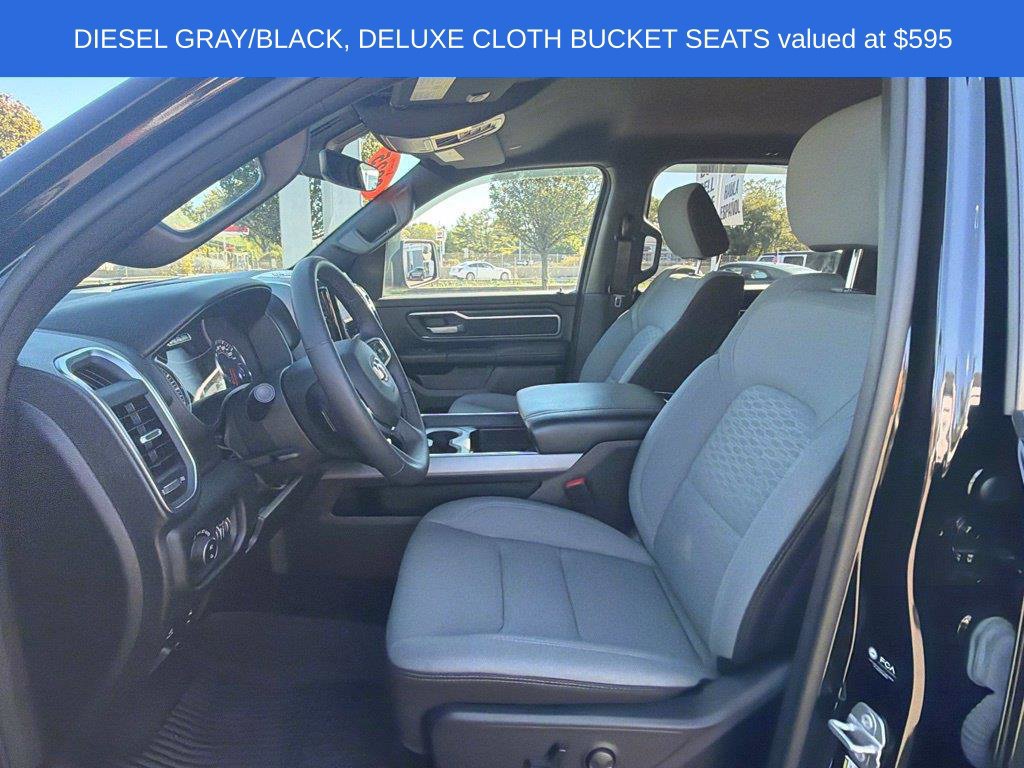 Used 2025 RAM 1500 Big Horn AWD/4WD image 5