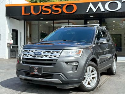 Used 2018 Ford Explorer XLT w/ Equipment Group 201A