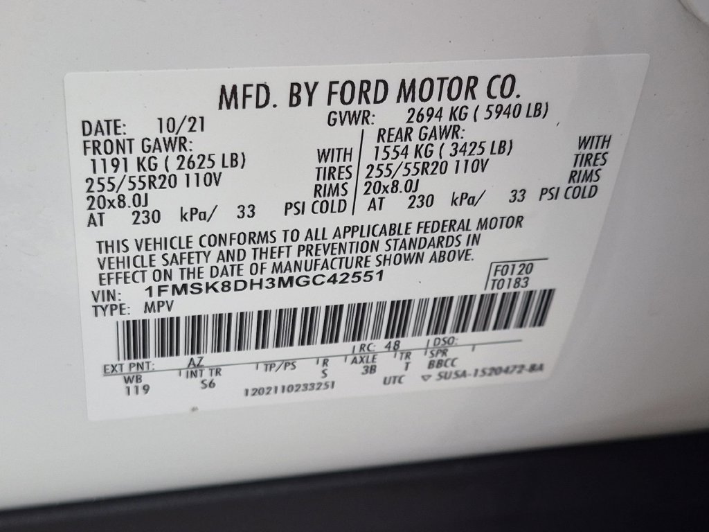 Used 2021 Ford Explorer XLT w/ Equipment Group 202A AWD/4WD image 28