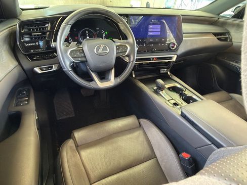 Used 2023 Lexus RX 350 FWD w/ Accessory Package (Z1) image 10