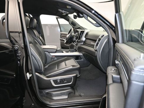 Used 2024 RAM 1500 Laramie image 24