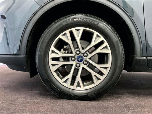 Used 2022 Ford Escape SEL image 8