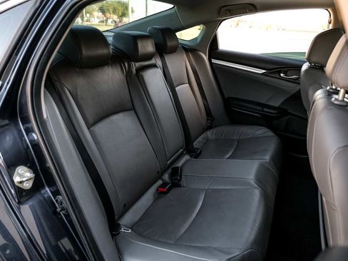 Used 2016 Honda Civic Touring image 37