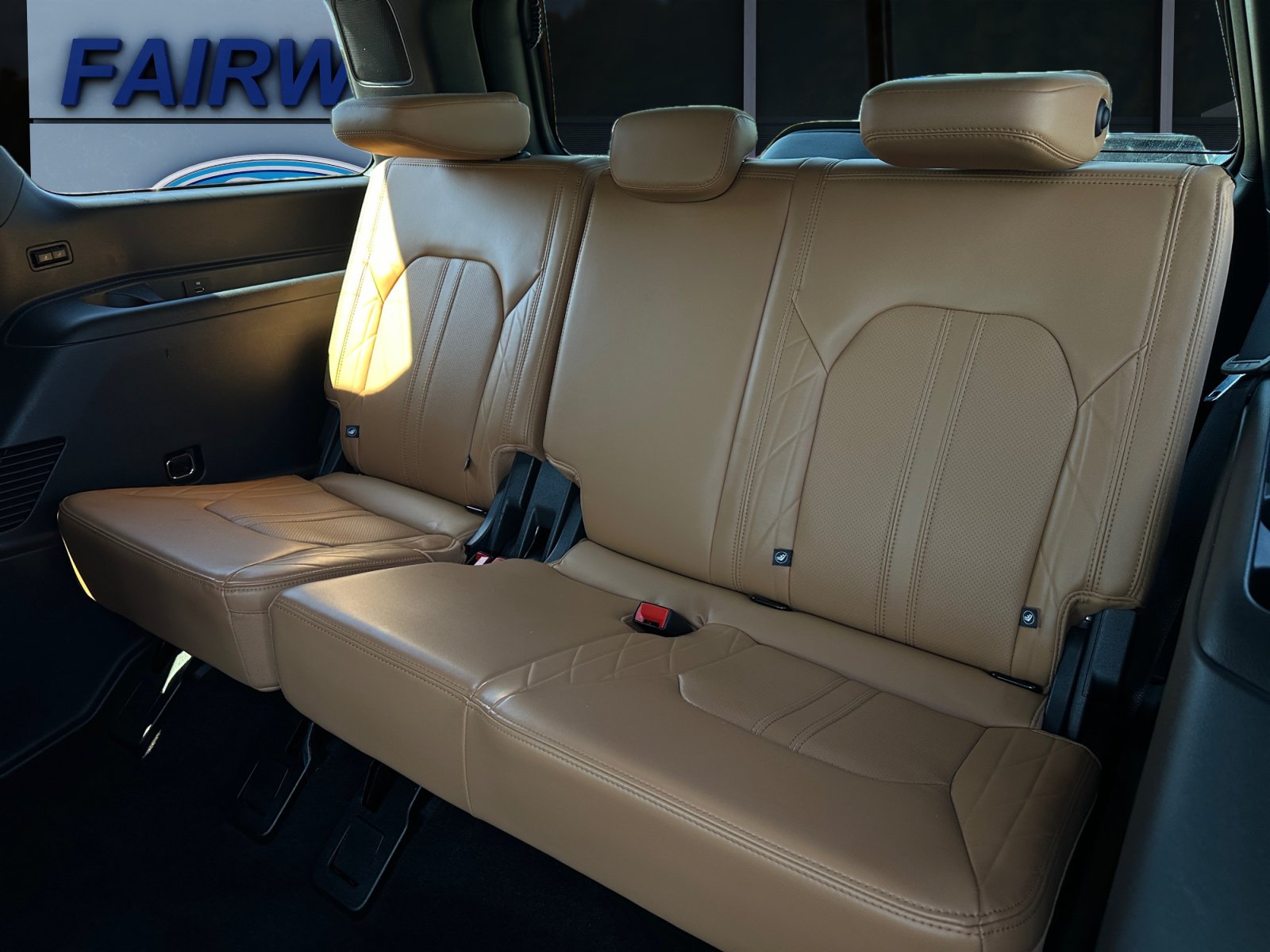 Used 2023 Ford Expedition Platinum RWD image 13