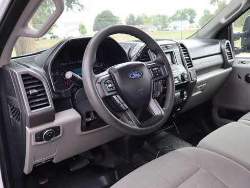 Used 2020 Ford F250 XL w/ Power Equipment Group AWD/4WD image 15
