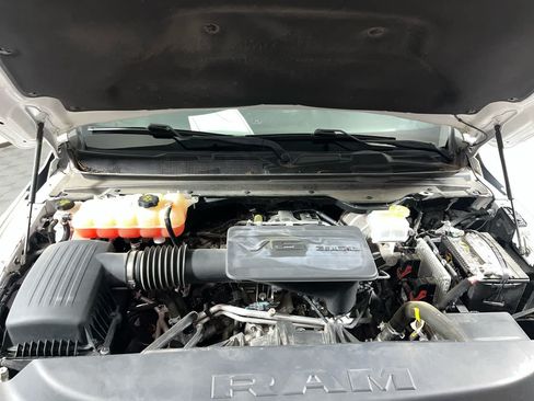 Used 2022 RAM 1500 Big Horn AWD/4WD image 12