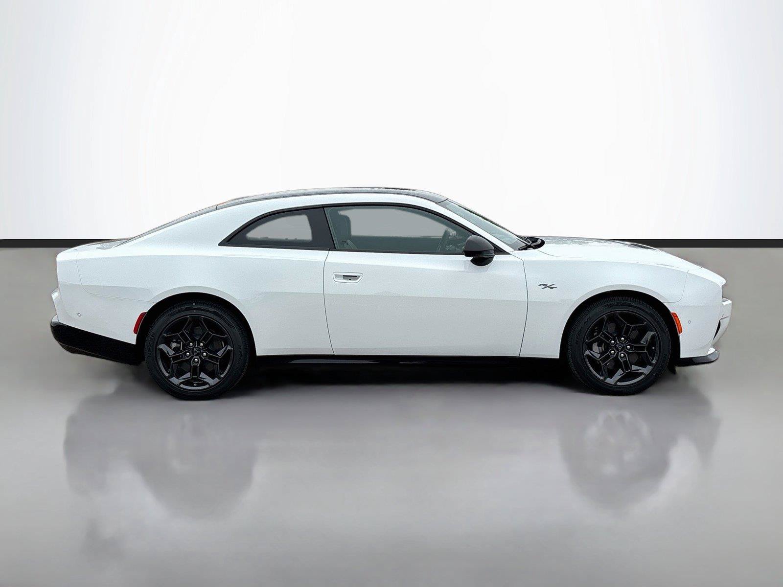 New 2027 Dodge Charger R/T w/ Driver Convenience Group AWD/4WD image 17