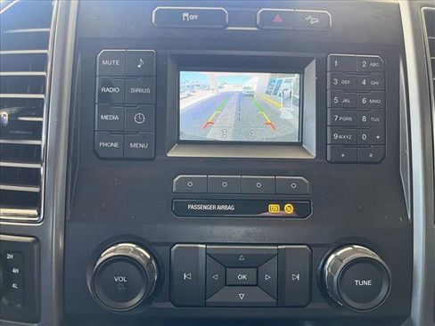 Used 2019 Ford F250 XLT w/ XLT Value Package AWD/4WD image 13