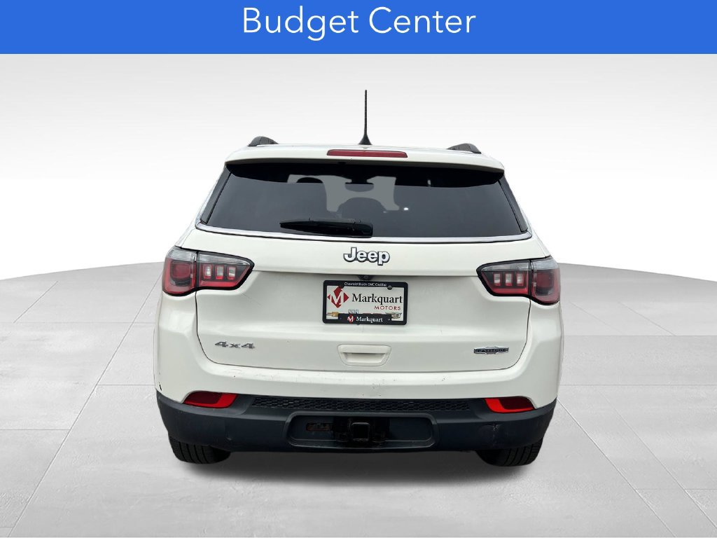 Used 2018 Jeep Compass Latitude w/ Popular Equipment Group AWD/4WD image 5