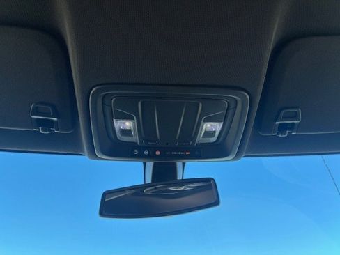 Used 2021 GMC Sierra 1500 AT4 image 16