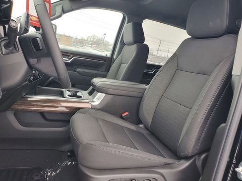 New 2026 Chevrolet Silverado 2500 LT w/ Z71 Chrome Sport Edition image 5