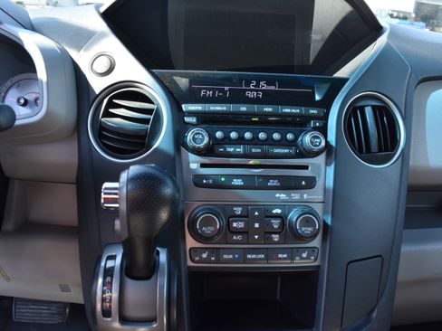 Used 2012 Honda Pilot Touring image 19